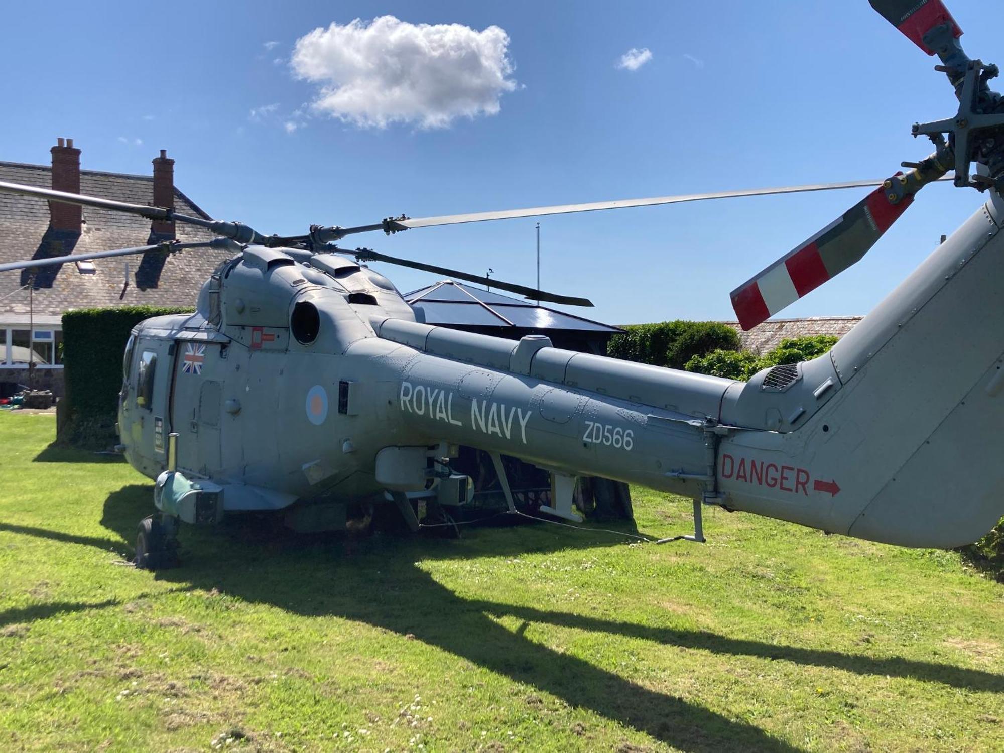 Haelarcher Helicopter Glamping Helston Ngoại thất bức ảnh